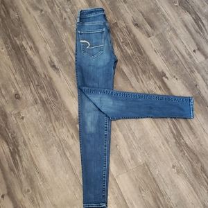 American Eagle Super High Rise Jegging